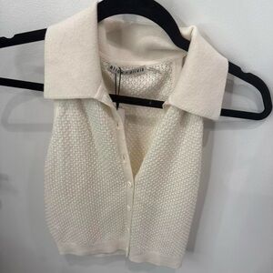 Alice + Olivia NWT Miles Sleeveless Button Front Knit Top “Soft White”
